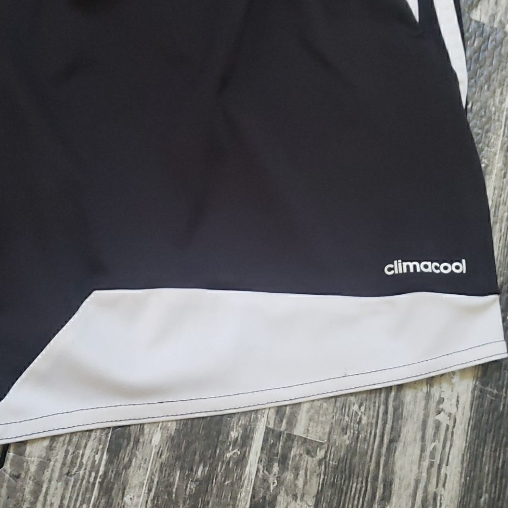 ADIDAS CLIMACOOL RUNNING SHORTS - Picture 12 of 13